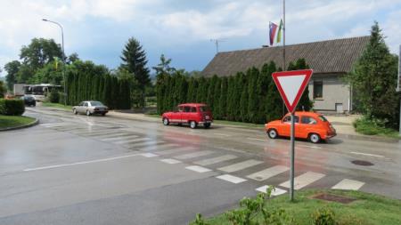 KNOBLEHARJEVO 2018 - Panoramska vožnja z oldtimerji 17